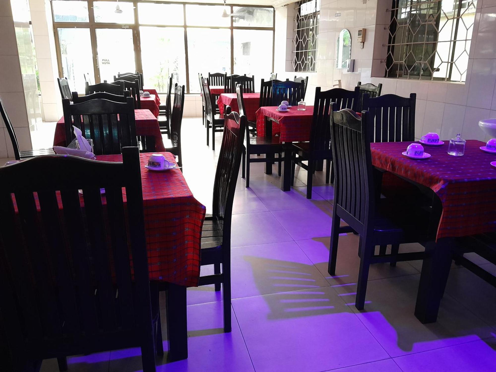 Hotel Ideal Dar es Salaam Exterior photo